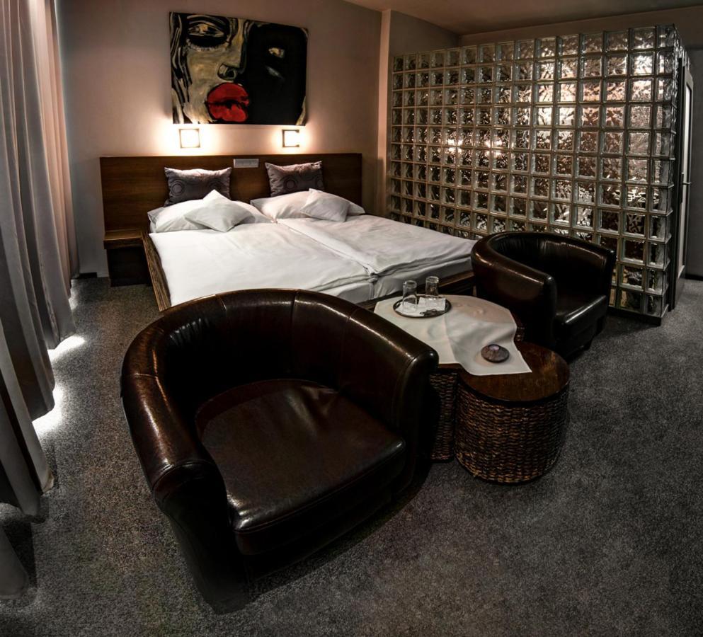 Pension Horse Inn Košice Esterno foto